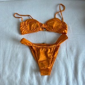 NWT SOMMER SWIM SET SIZE SMALL
